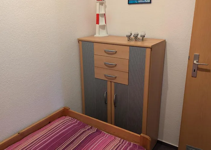7, Strandstraße 30 * Karlshagen